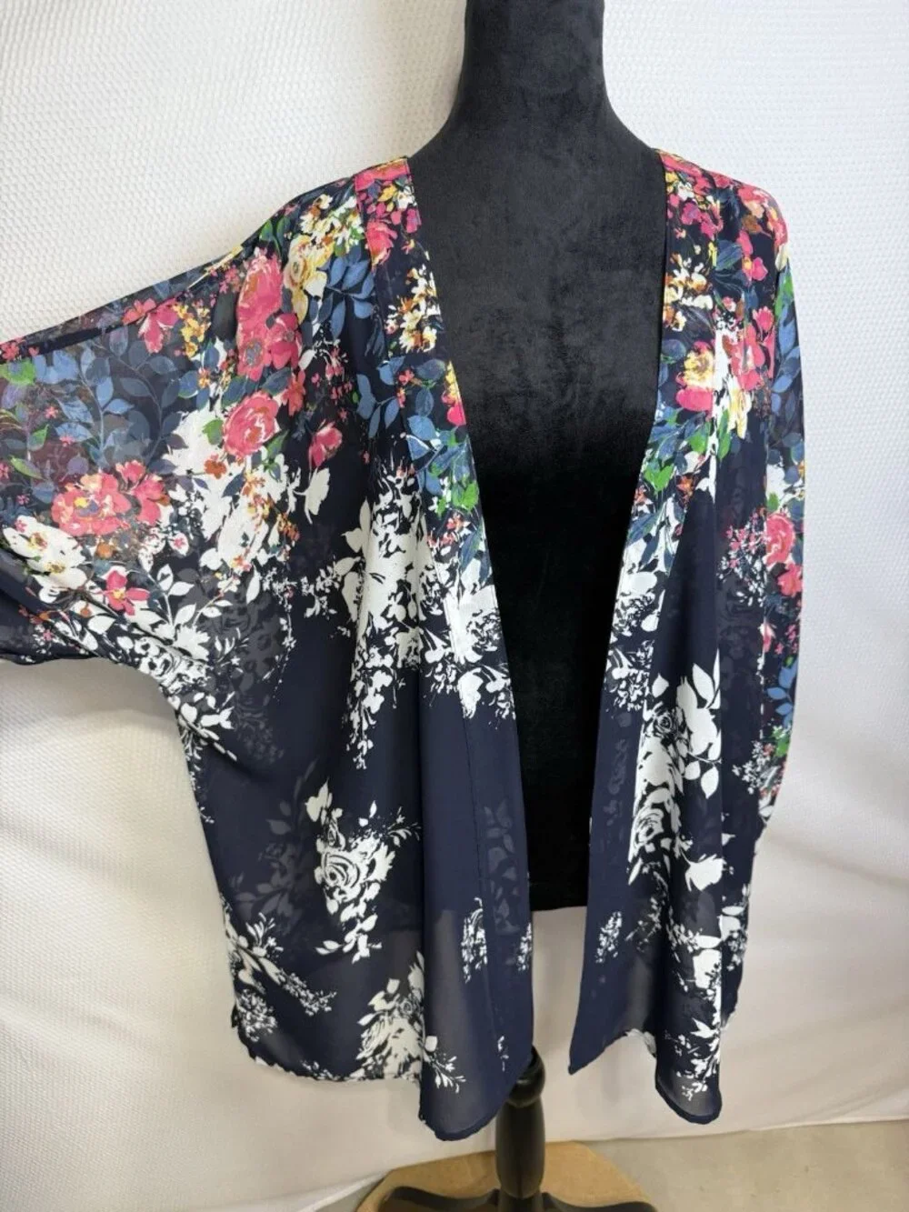 Roz & Ali Kimono Cardigan Womens 2X Plus Pink Blue Floral Sheer Open Front Boho - Picture 4 of 12
